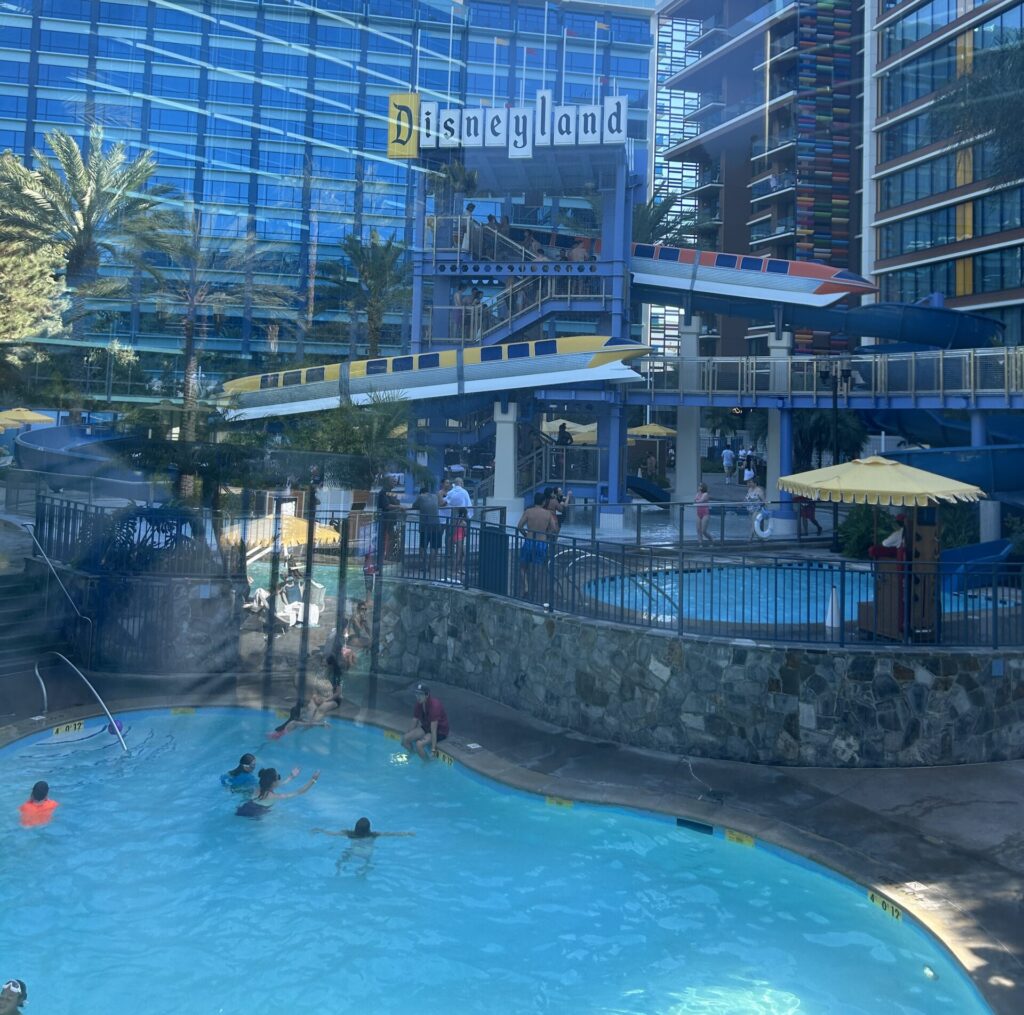 Disneyland hotel pool at Disneyland resort